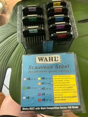 Wahl ATTACHMENT GUIDE COMBS FOR CLIPPER (not included)